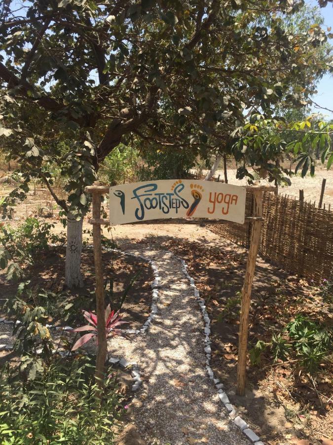 Footsteps Eco-Lodge Gunjur المظهر الخارجي الصورة
