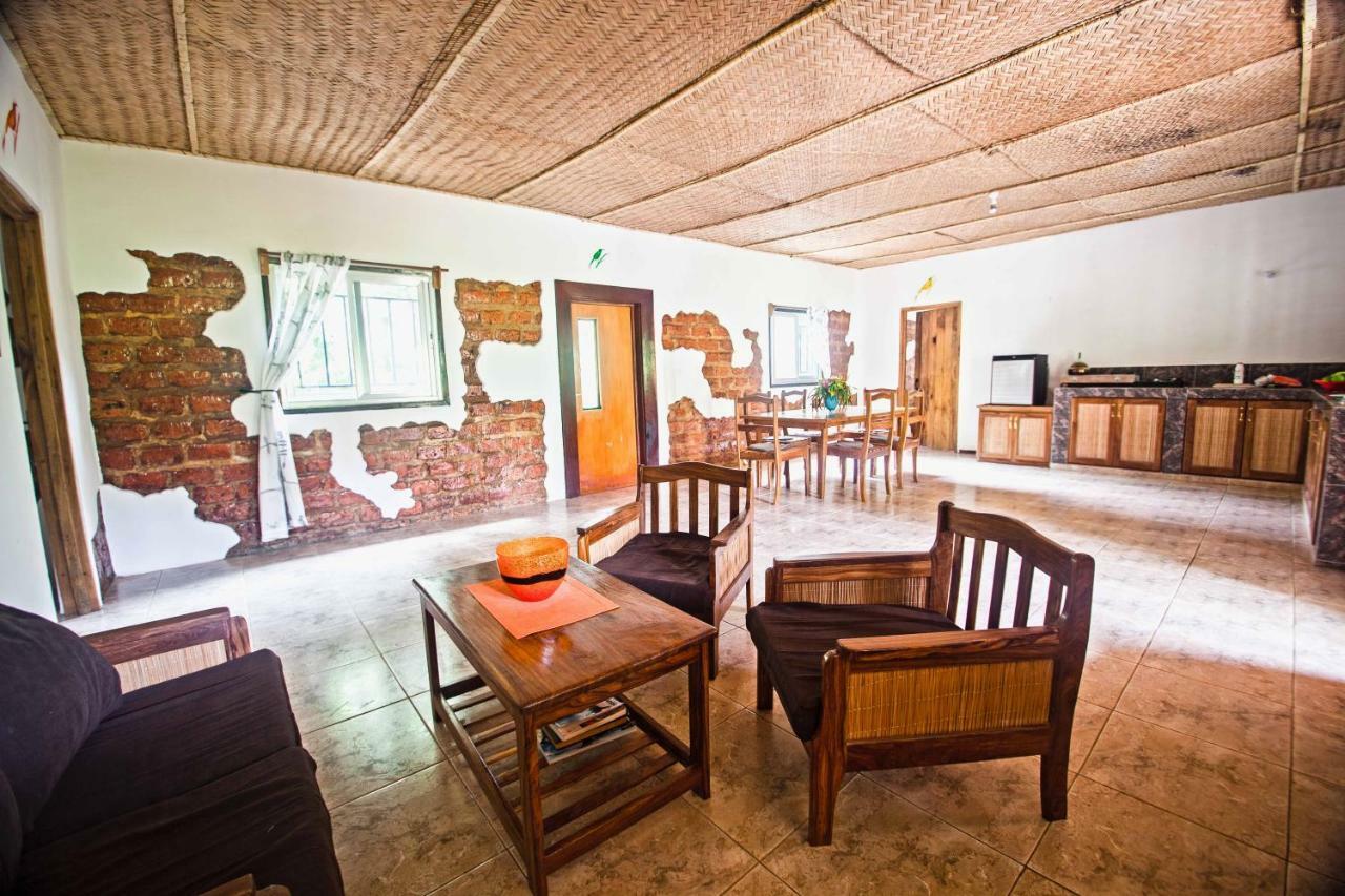 Footsteps Eco-Lodge Gunjur المظهر الخارجي الصورة