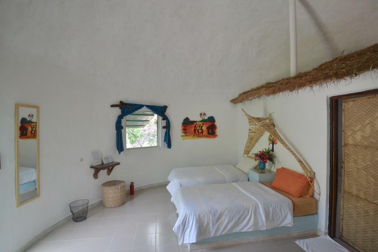 Footsteps Eco-Lodge Gunjur الغرفة الصورة