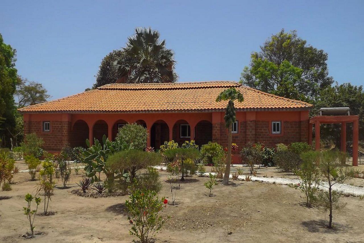 Footsteps Eco-Lodge Gunjur المظهر الخارجي الصورة